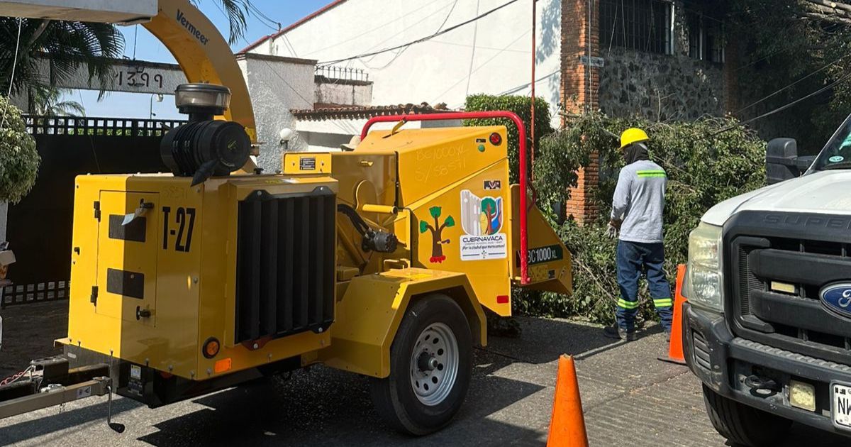 Atienden afectaciones tras vientos registrados en Cuernavaca