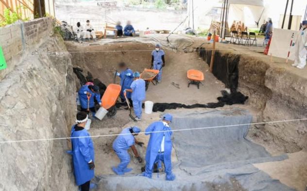 Trabajos forenses fosa Jojutla