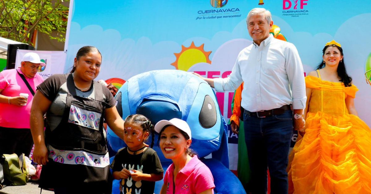 Familias de Cuernavaca celebran a la niñez en Palacio de Cortés