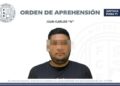 Elementos de la Agencia de Investigación Criminal de Morelos durante la cumplimentación de una orden de aprehensión en Cuernavaca