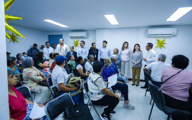 Gobernadora Margarita González Saravia recorre el Hospital Carlos Calero Elorduy del ISSSTE en Cuernavaca, Morelos.
