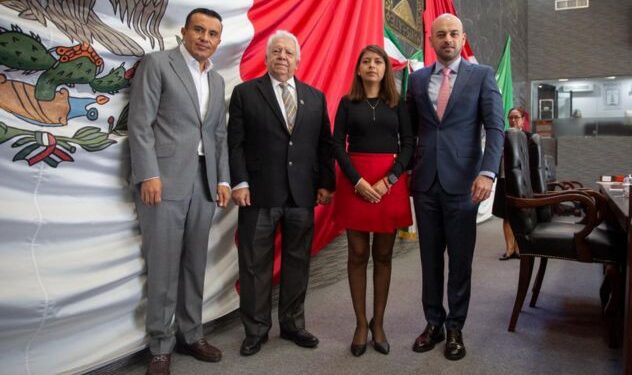 El secretario de Gobierno, Edgar Maldonado, durante la presentación del informe de la Fiscalía en el Congreso de Morelos