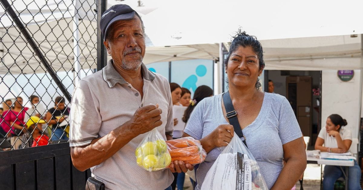 Reparten 26 mil paquetes de alimentos en Morelos por bimestre