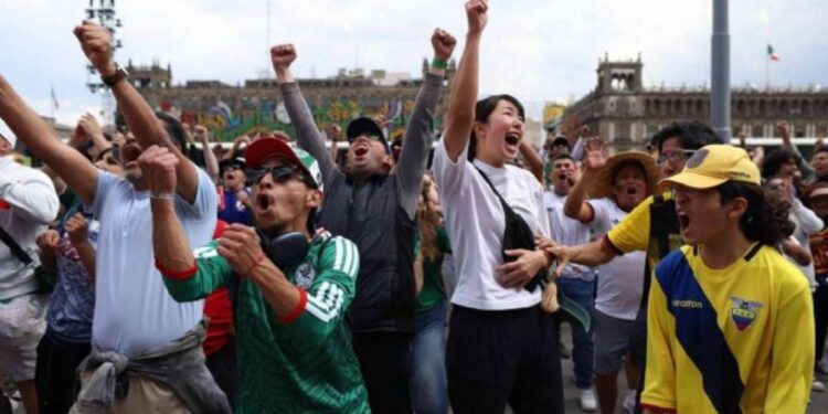 Más de 300 mil personas han asistido al Fan Fest CDMX