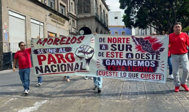 Plantel educativo con las puertas cerradas debido al paro del magisterio en Cuernavaca, Morelos