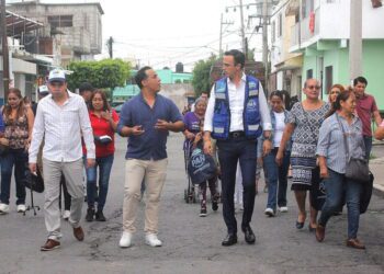 Rehabilitarán cancha deportiva en la colonia Revolución