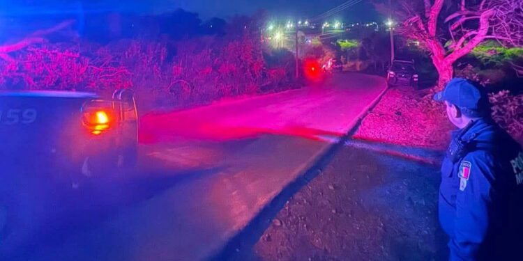 Un motociclista fallece al caer en barranco de Atlatlahucan
